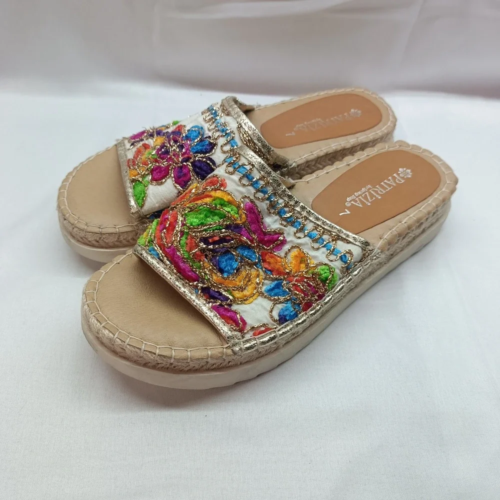 Patrizia Spring Step Women 7 Floral Embroidered Platform Espadrille Slide Sandal